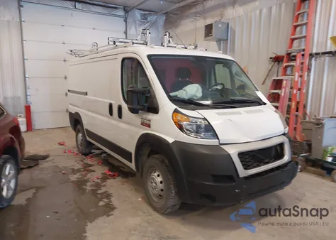 2021 Ram Promaster 1500 Low Roof 136 Wb z USA, uszkodzony, nr VIN 3C6ERVAG0ME501690